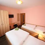 Na Rozku Maison d'hôtes Sliač